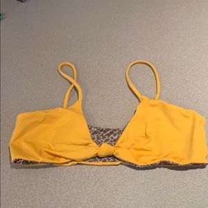 Acacia Pauwela top. Tangelo